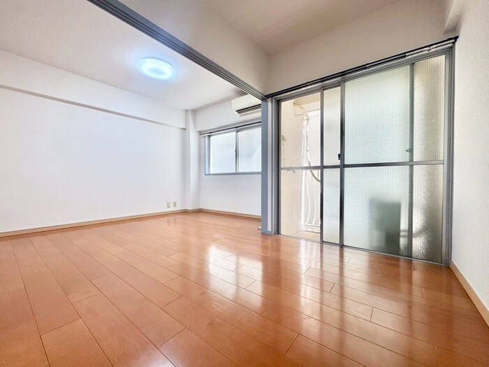 物件内観写真5　(居室)