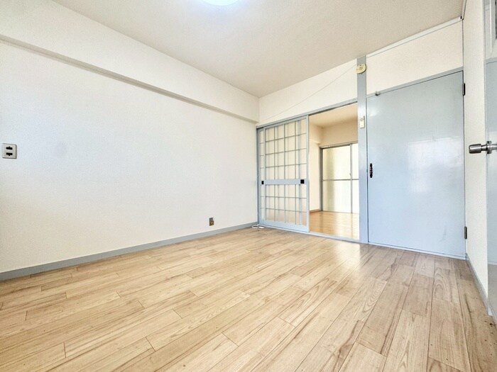 物件内観写真11　(居室)