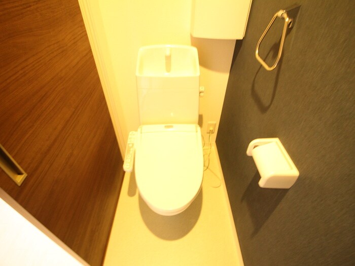 物件内観写真15　(トイレ)