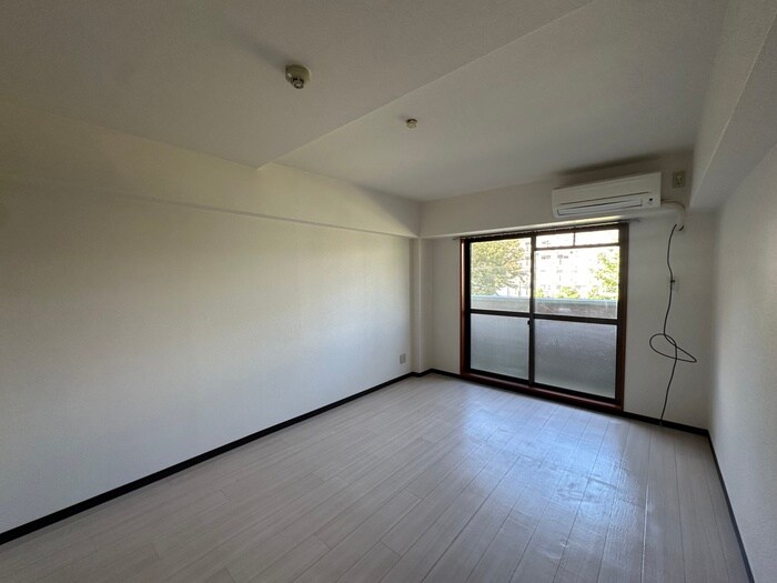 物件内観写真14　(居室)