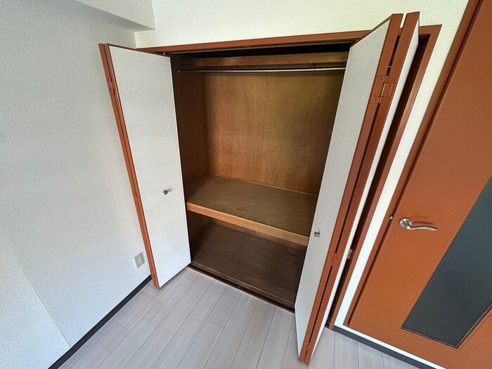 物件内観写真15　(収納)