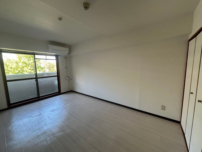 物件内観写真17　(居室)