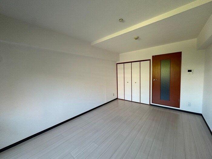 物件内観写真19　(居室)