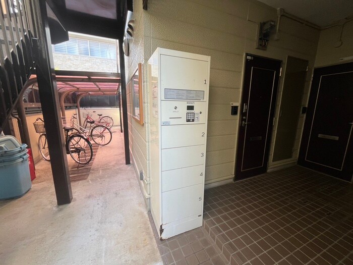 物件外観写真6　(建物設備)