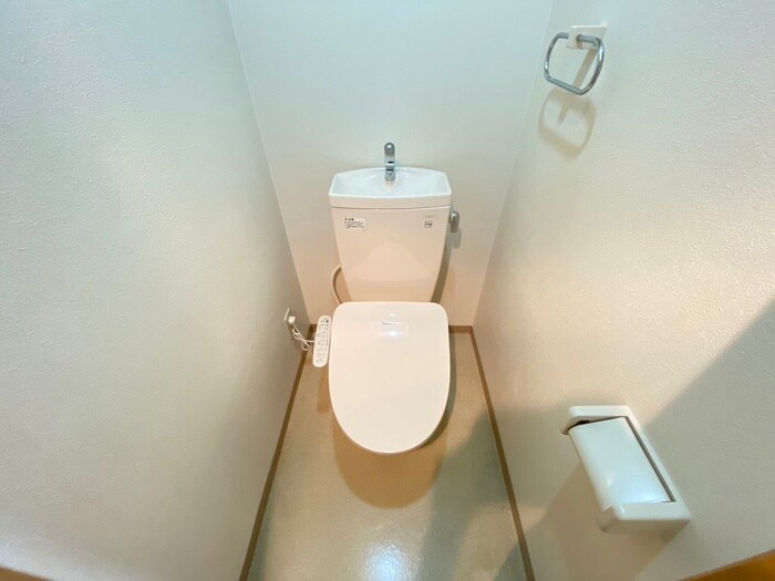 物件内観写真13　(トイレ)