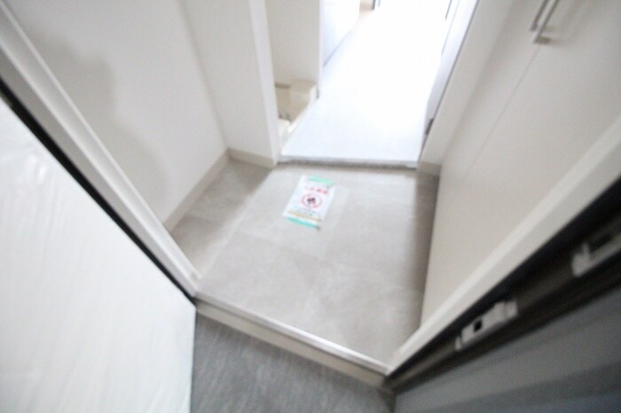 物件内観写真20　(玄関)