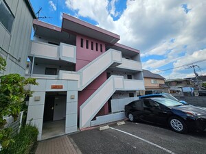 メゾン山城Ⅱ外観写真