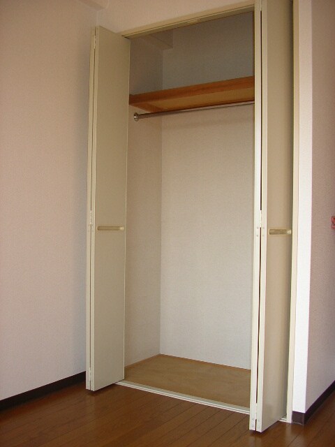 物件内観写真8　(内観写真)