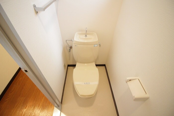 物件内観写真12　(トイレ)