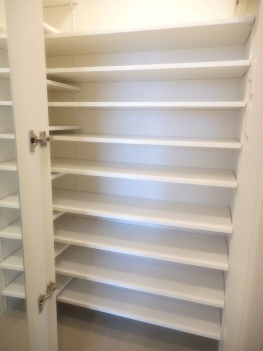 物件内観写真14　(靴箱)