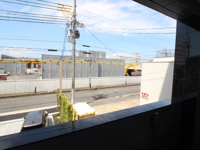 物件内観写真14　(室内からの展望)