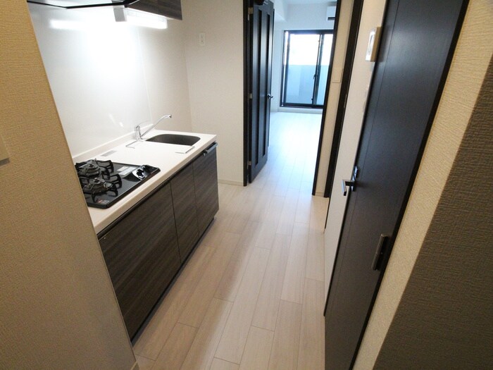 物件内観写真18　(廊下)