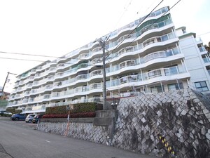 ｺﾎﾞﾘﾏﾝｼｮﾝ夙川老松台(611)外観写真