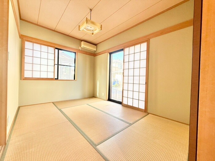 物件内観写真9　(居室)