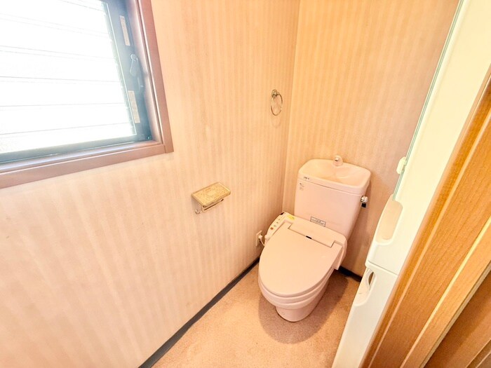 物件内観写真17　(トイレ)