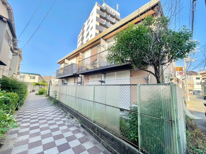 物件外観写真2　(外観写真)