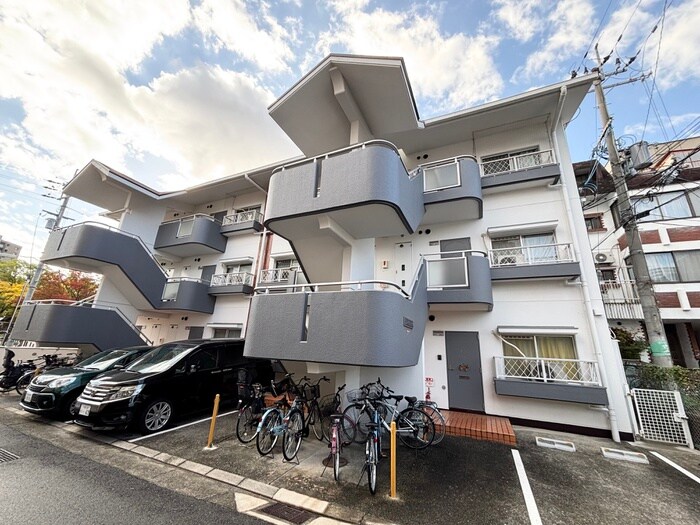 物件外観写真2　(外観写真)