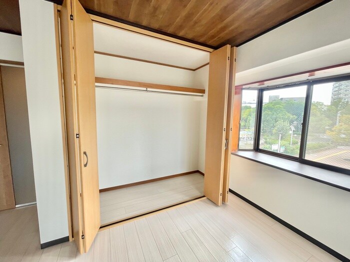 物件内観写真10　(収納)