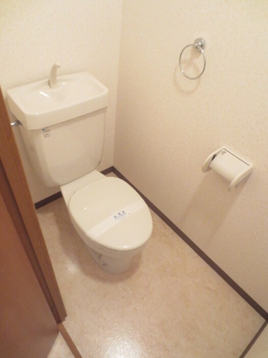 物件内観写真10　(トイレ)