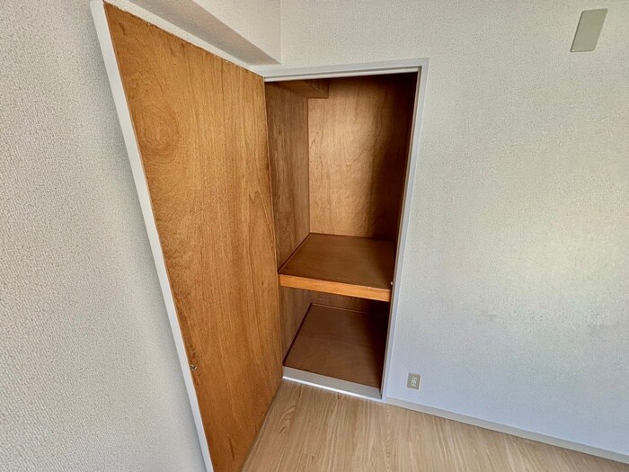 物件内観写真19　(収納)