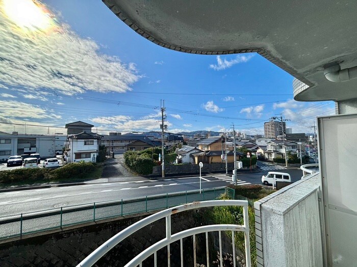 物件内観写真21　(室内からの展望)