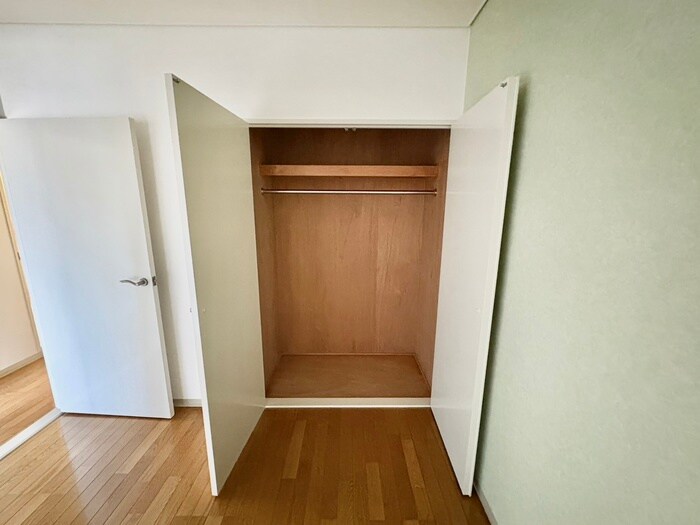 物件内観写真13　(収納)