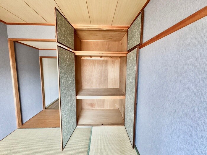 物件内観写真15　(収納)