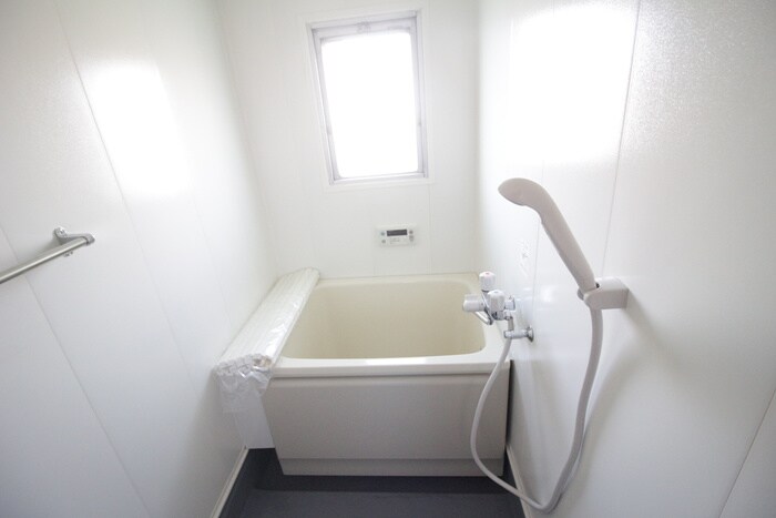 物件内観写真9　(バス／シャワールーム等)