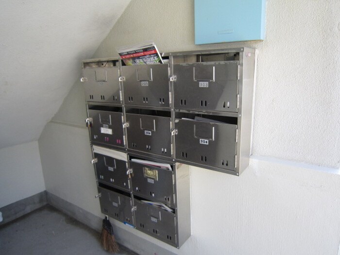 物件外観写真6　(建物設備)