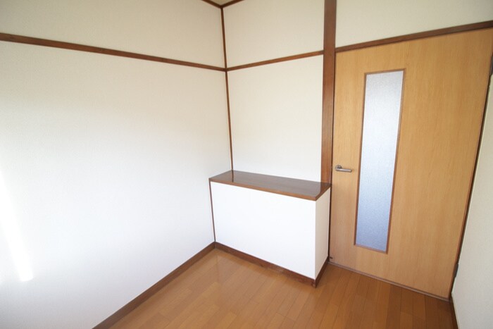 物件内観写真12　(居室)