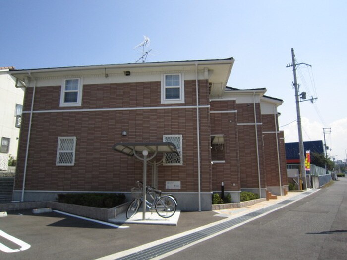 物件外観写真2　(外観写真)