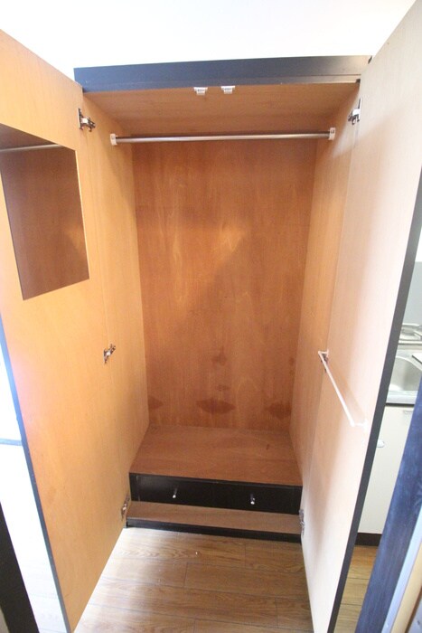 物件内観写真13　(収納)