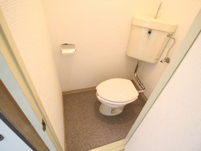 物件内観写真16　(トイレ)