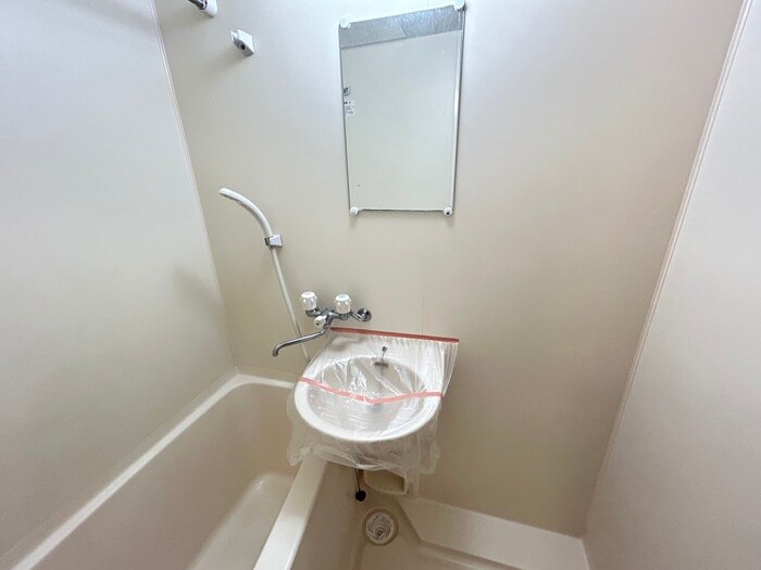 物件内観写真7　(洗面)