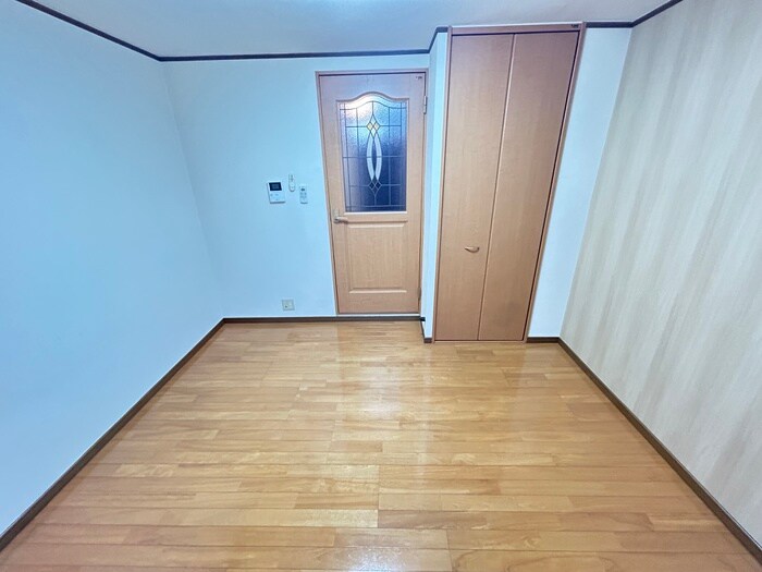 物件内観写真16　(居室)