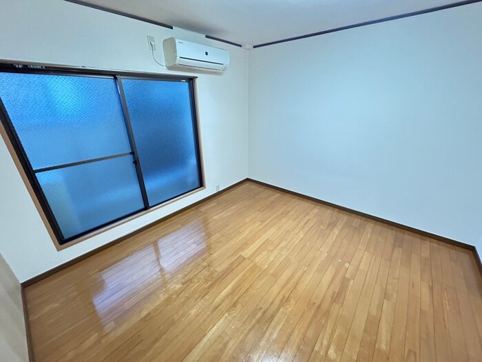 物件内観写真18　(居室)