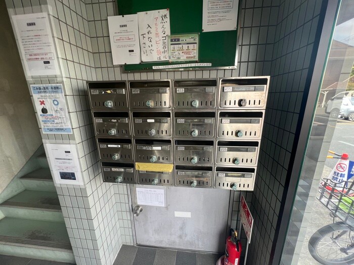 物件外観写真6　(建物設備)