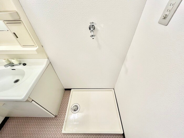 物件内観写真20　(洗濯機置場)