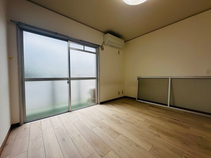 物件内観写真7　(居室)