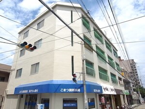 アスエ小松マンション外観写真