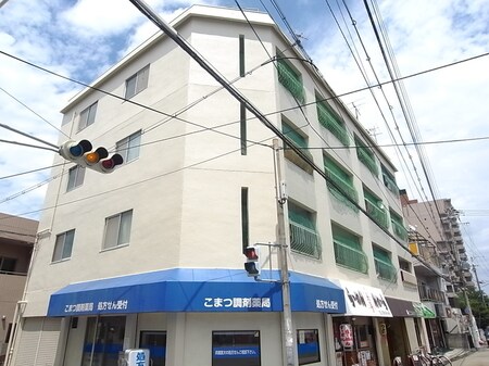 アスエ小松マンション外観写真