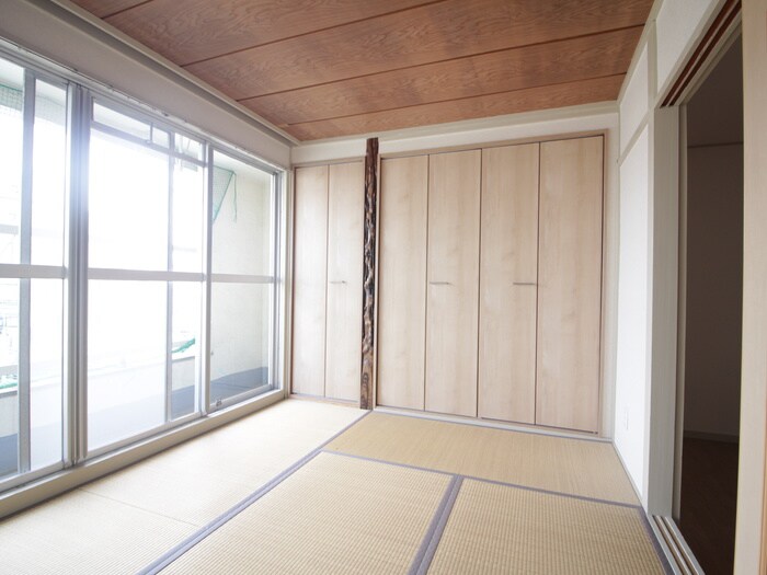 物件内観写真8　(居室)