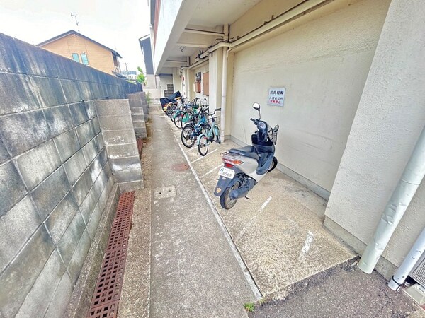 駐輪場