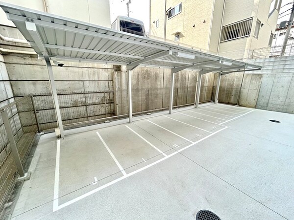 バイク置き場