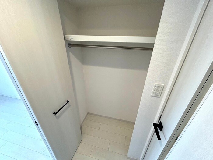 物件内観写真11　(収納)