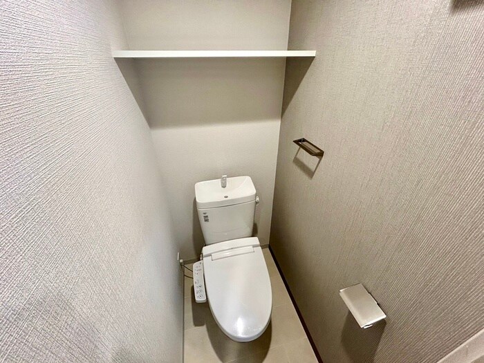 物件内観写真14　(トイレ)