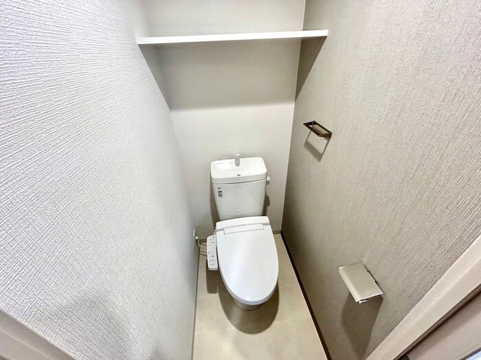 物件内観写真14　(トイレ)