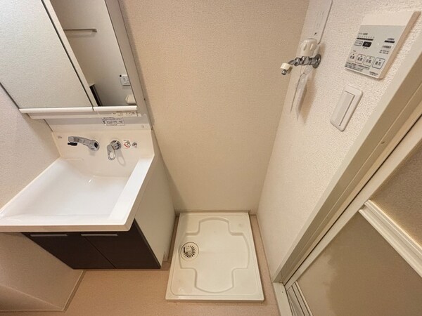 洗濯機置場