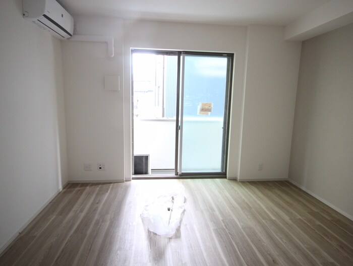 物件内観写真6　(居室)