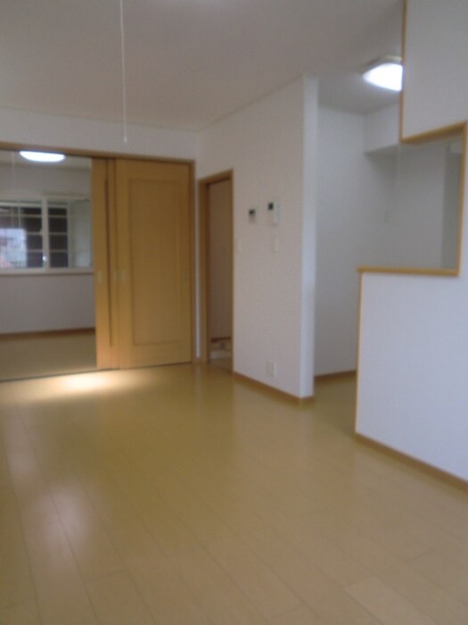 物件内観写真5　(居室)